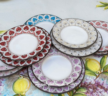 Set x 6 place settings dec. Peacock Feathers