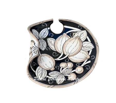 Appetizer plate with wine glass holder dec. Black lemons